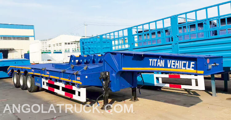 3 Axle Lowbed Trailer for Sale in Angola