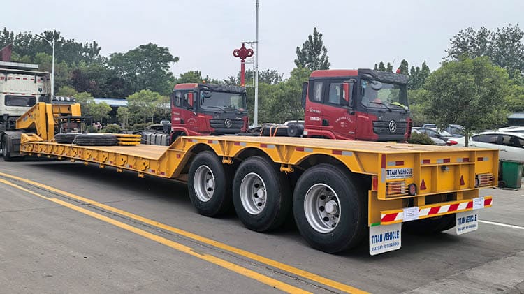 80 Ton Lowboy Truck Trailer for Sale in Angola