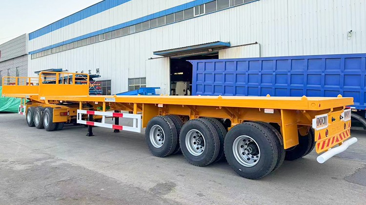 Tri Axle Super Link Flat Deck Trailer for Sale in Angola